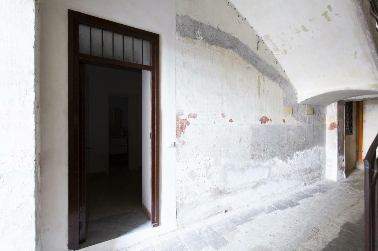 Star Politeama Apartment Palermo Bagian luar foto