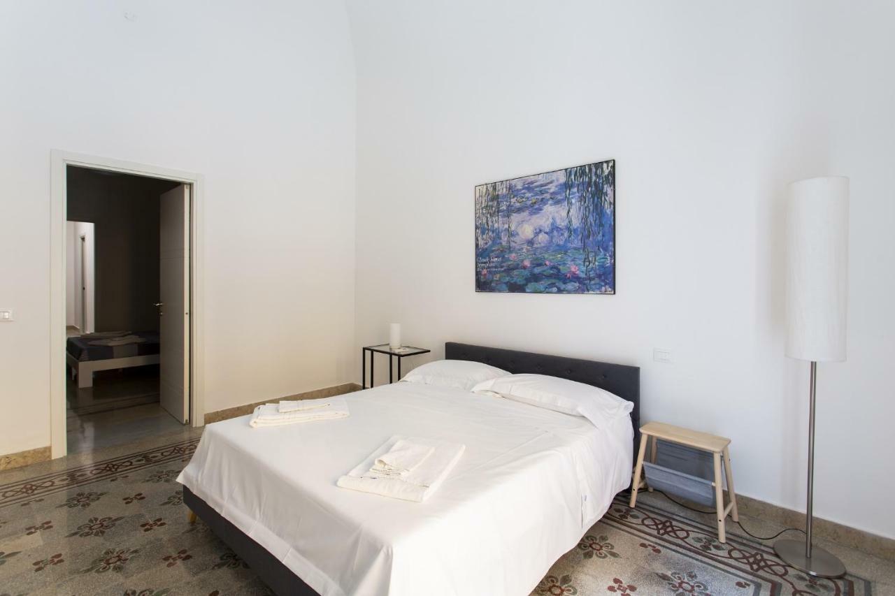 Star Politeama Apartment Palermo Bagian luar foto